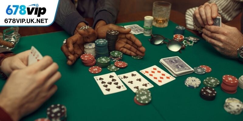 Quy trình chia bài, đặt cược mỗi ván